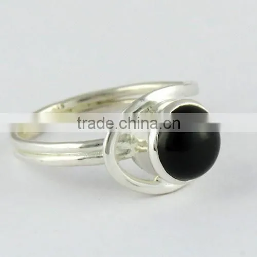 Aura Of Beauty Black Onyx Ring, Gemstone Silver Jewellery, Online Silver Jewellery photo-3