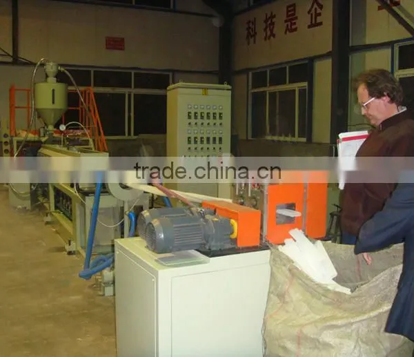 Weihai E-Fashion PE Foam Fruit Net Making Machine photo-4