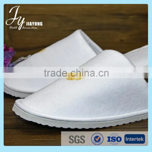 Popular Cheap Hotel Slippers Custom Made Slippers photo-2