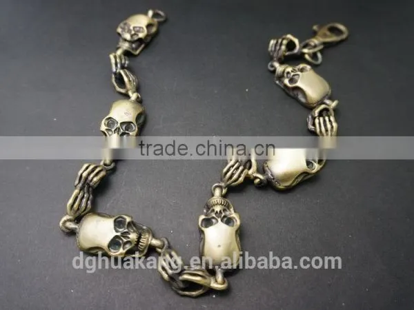 Men's Waist Chain With Ghost Head Carabiner Ring photo-2