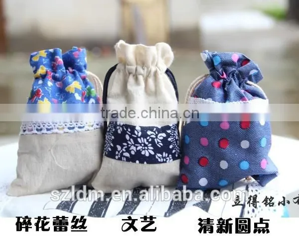 Popular Hanging Fabric Wall Storage Bag