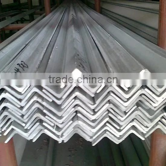 China Manufacturer Carbon Steel Equal Angle Bar Prices photo-2