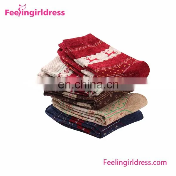 Colorful 5PC Winter Warm Gift Xmas Cheap Winter Socks photo-4