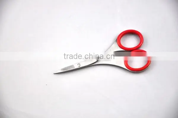 Scissors Products Can be Used for Animals Manicure