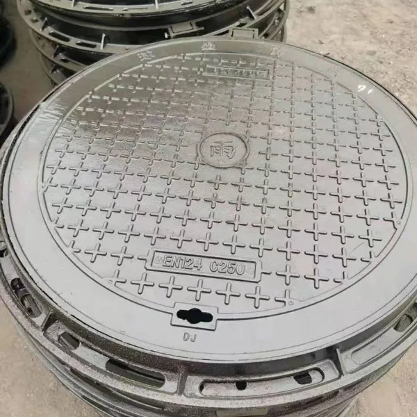 China Wholesale Round Cast Ductile Iron Manhole Cover for Sale photo-4