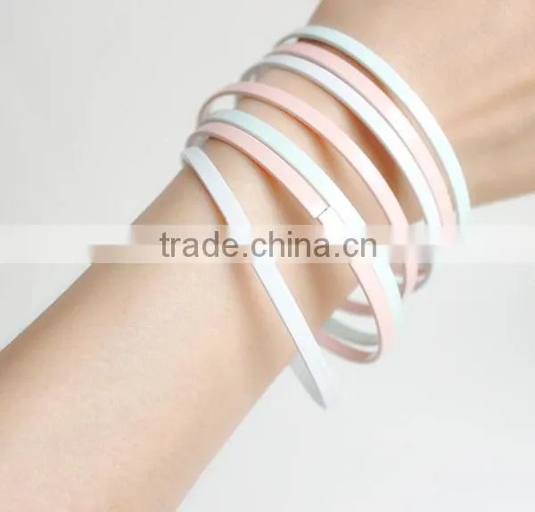 Mixed Color Fashion Bangle Set photo-4