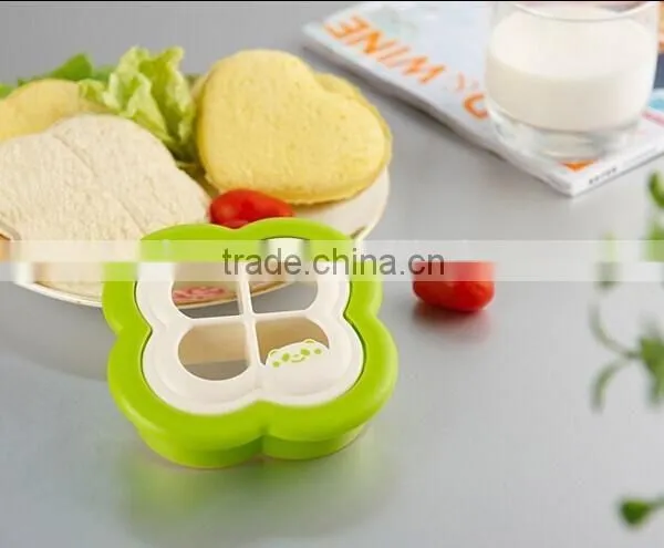 Clover Bento Sandwich Cutter