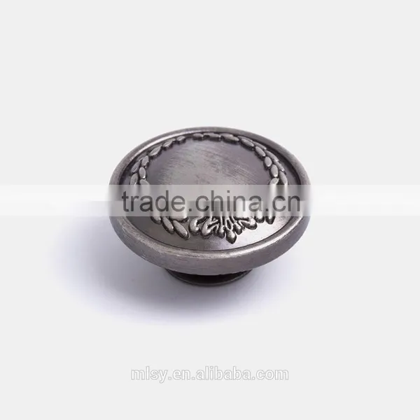 China Supplier Customize Clothing Metal Buttons photo-3