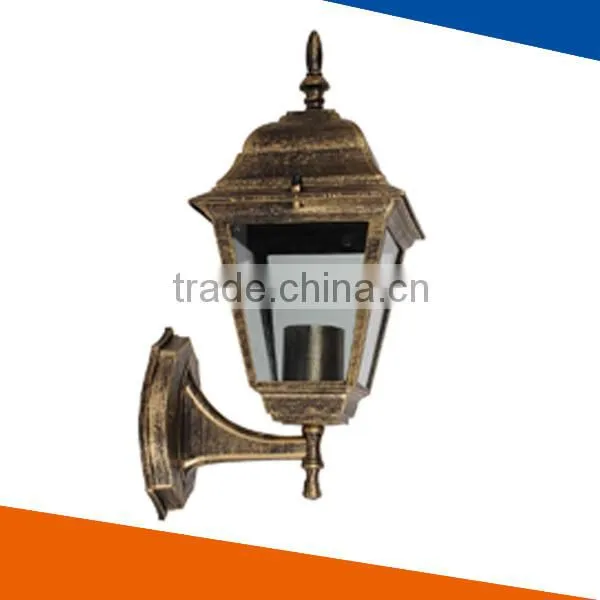 Antique Bronze Palace Lamp for Outdoor Wall Decoration 60W