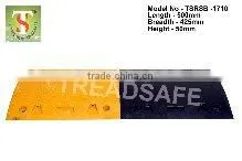HIGH QUALITY RUBBER SPEED BREAKER