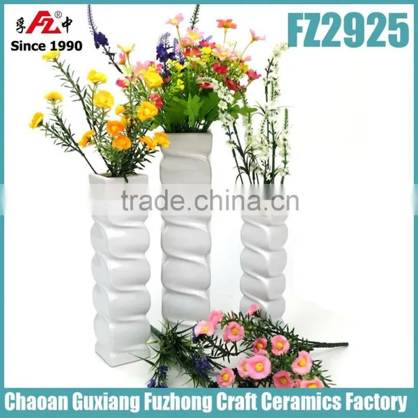 Cheap Quality Porcelain Vase
