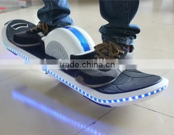 2016 Most Fashion Electrical Recreational Vehicles Electric Scooter 18km Motor Skate Scooter photo-2