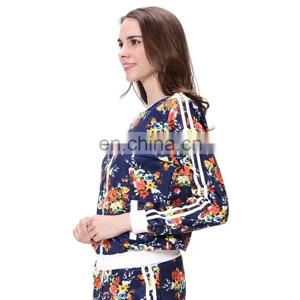 2015 Fancy Flower Printing Ladies Suite for Sale Women Suits photo-3