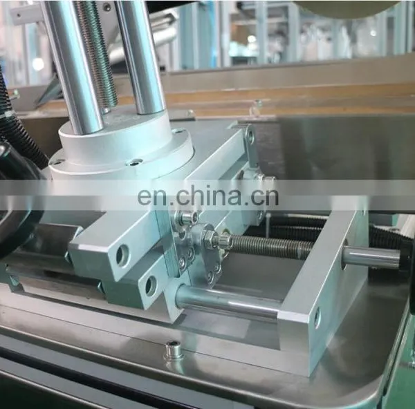 Factory Labeling Machine For Square Bottle photo-4