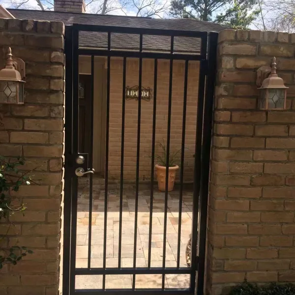 Architectural Grade Outdoor Fence for Villas - Structural Engineering Compliance Guaranteed photo-5