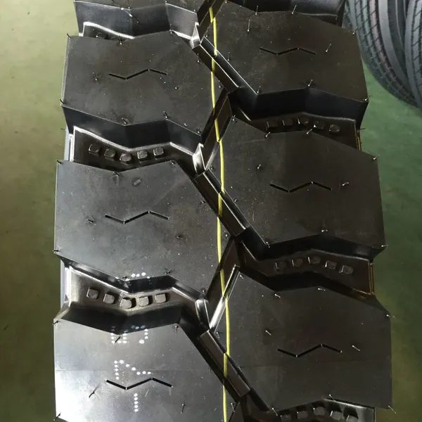 ROLLMAX RUBBER TRUCK TYRE 12.00R20