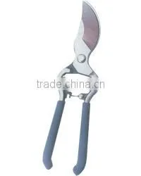 GARDEN PRUNERS DIPPED HANDLE