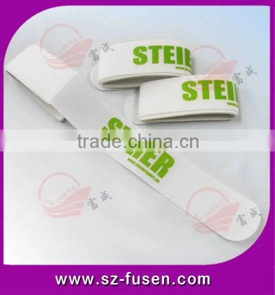 hook loop ski strap