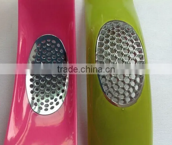 Promotional Kitchen Tool Garlic Press/ Garlic Crusher/ Garlic Rocker photo-4