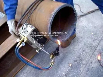 CG2-11 Magnetic Pipe Gas Cutting Machine photo-4