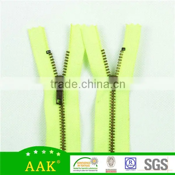 Y-teeth 3# Bronze Zipper Close End With Cloth Tape Metal Zipper photo-2