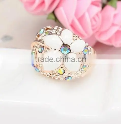 Shinning Brass Micro Pave Gold Flower Engagement Rings Jewelry Anillo Para Mujer Esposa Muchachas Chicas photo-4
