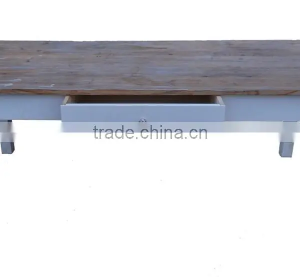 Wooden Coffee Table European Style