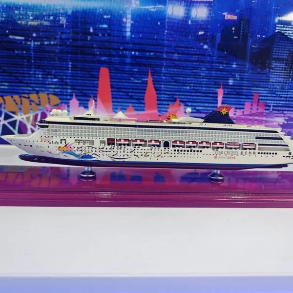 Luxury Cruise Model Customization Factory photo-2