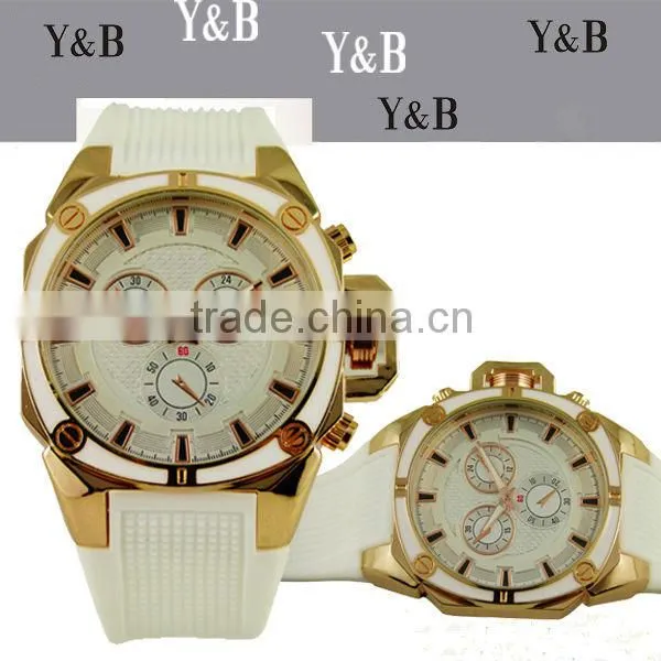 2015 Hot Selling Wholesale Silicone Band Watch for Girl and Boy photo-2