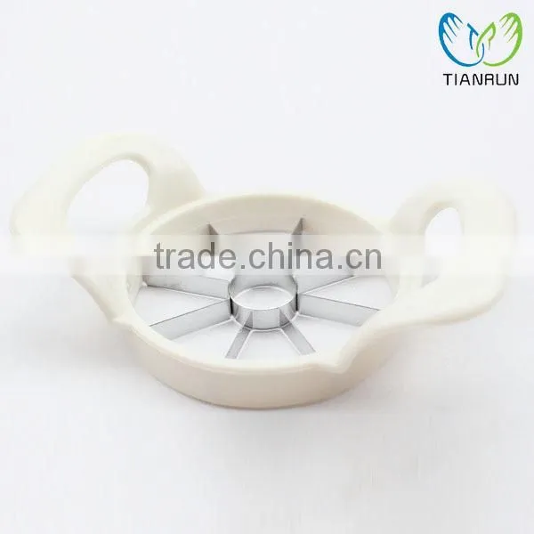 Useful Apple Slicer Cutter and Corner With Plastic Handle