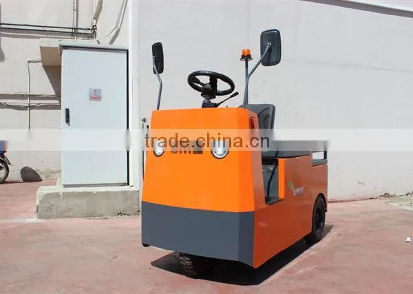 Electric Tow Tractor photo-2