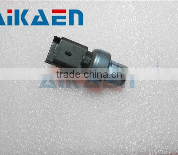 Fuel Rail Pressure Sensor 52CP10-06,52CP1006 Electronic Pressure Sensor photo-2