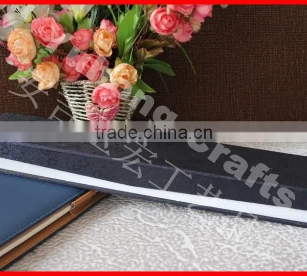 Elegant Chinese Silk Hand Fan Box photo-3