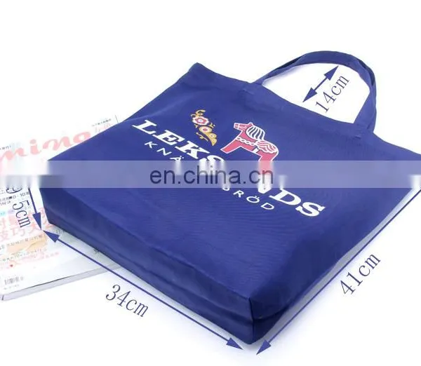 Newest Hot Sale Fashion Cheap Promotional Neoprene Lunch Bags Kids Unique Gift Promo photo-2