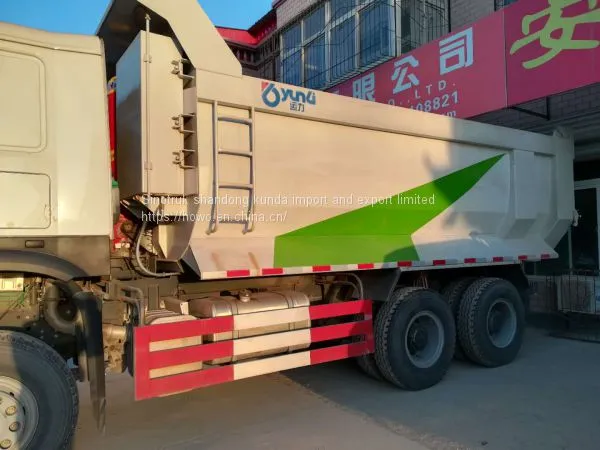 Howo Tipper / Howo Dump Truck / Howo Truck/Right Driving photo-3