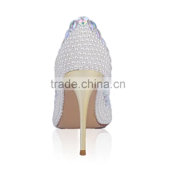 Love Heart Diamond Wedding Heels, High-end Leather White Wedding Shoe for Bridal Handmade With Peal Mask Face photo-6