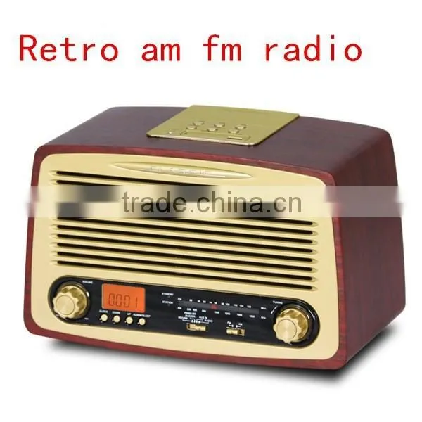 Home AM/FM wooden radio with digital clock and alarm timer