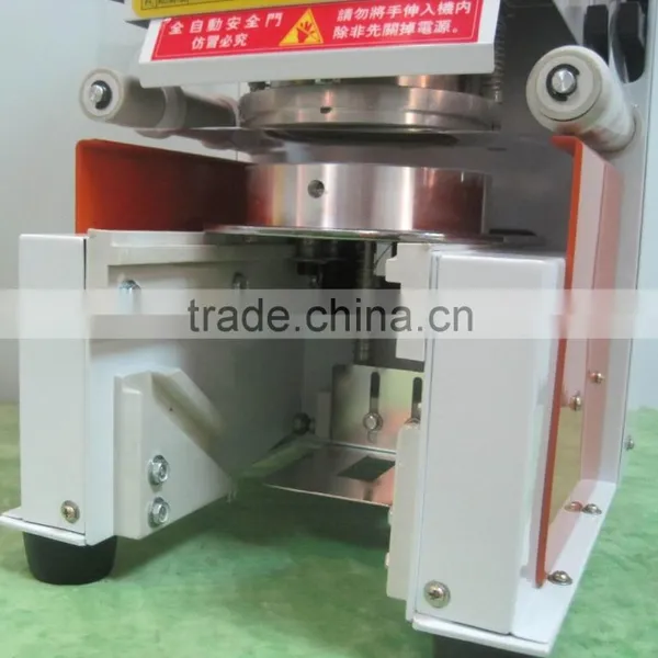 Automatic Plastic Cup Closing Machine For Sale photo-2