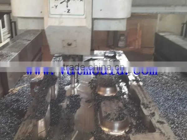 High Precision HDPE Plastic Material Road Safety Barrier Blowing Mould for Blow Molding Machine photo-2