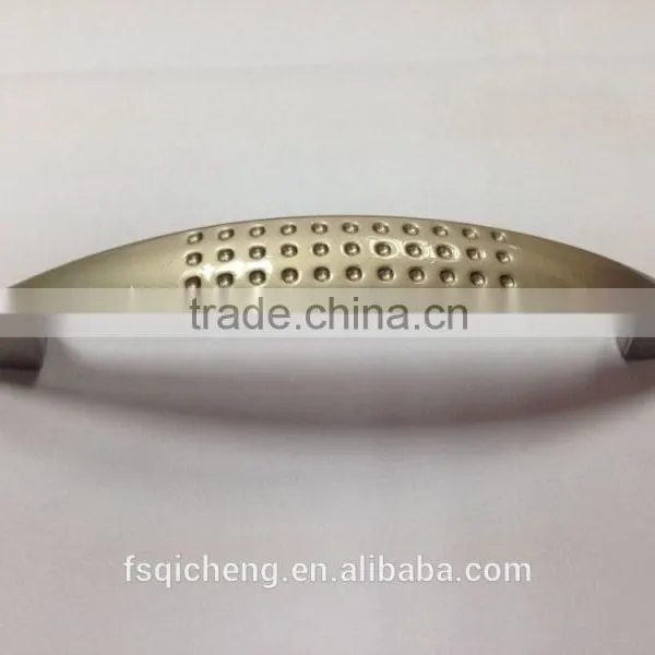 Cheap Zinc Alloy Handle and Knob for Cabinet