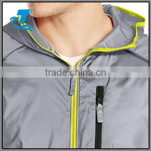 Polyester Lightweight Windbreaker Rain Waterproof Cycling Jacket photo-3