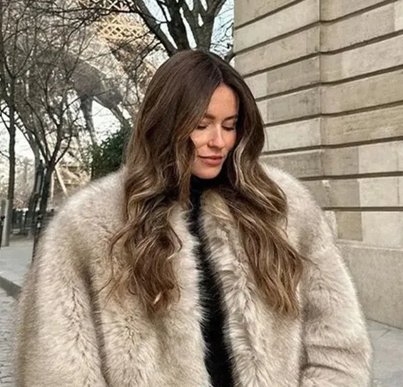2025 Autumn Winter Fashionable Faux Fur Coat With Lapel Collar for Women – Wholesale Manufacturer photo-4