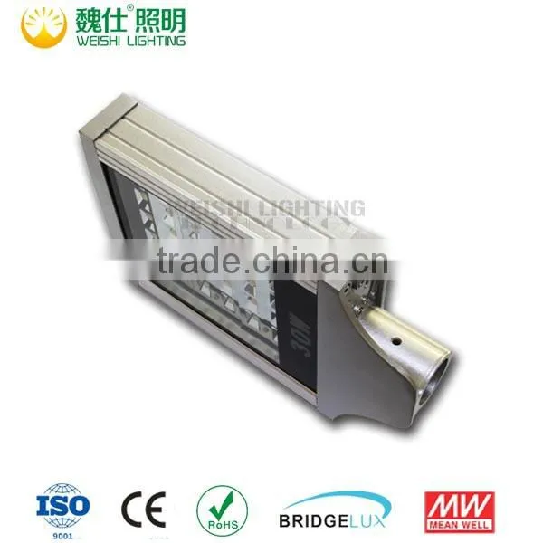 Hot Sale Customized CE RoHS Certified Best Price Guaranteed 20w Solar Street Lighting System photo-4