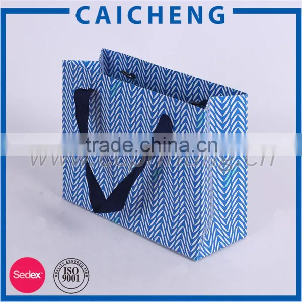 Made in China Custom Paper Bag for Clothes photo-3