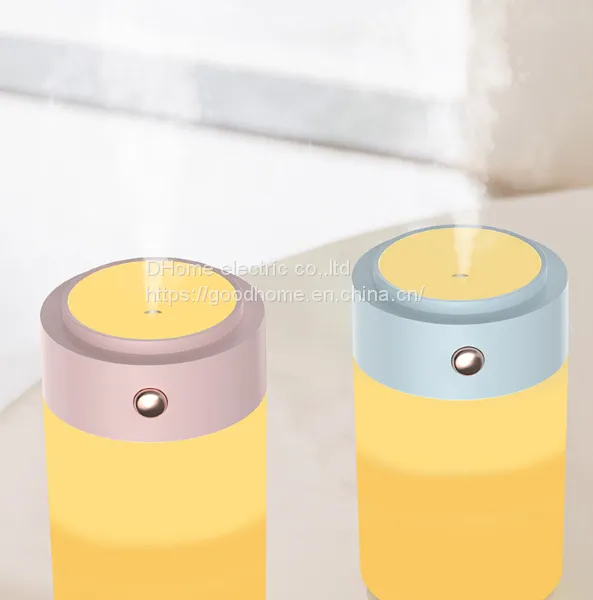 Автомобильный увлажнитель USB (Вэчэт: 13510231336)