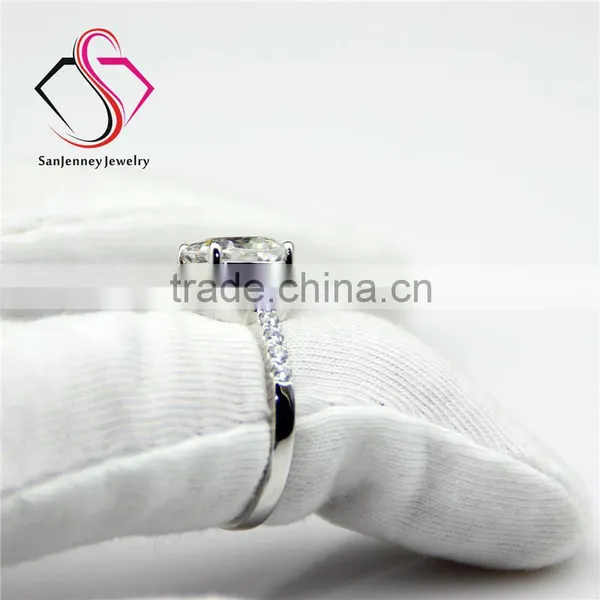 Cushion Cut Esmedora Moissanite 1.8CT 7mm Center 14k 18k White Yellow Gold Platinum Diamond Engagement Ring photo-5