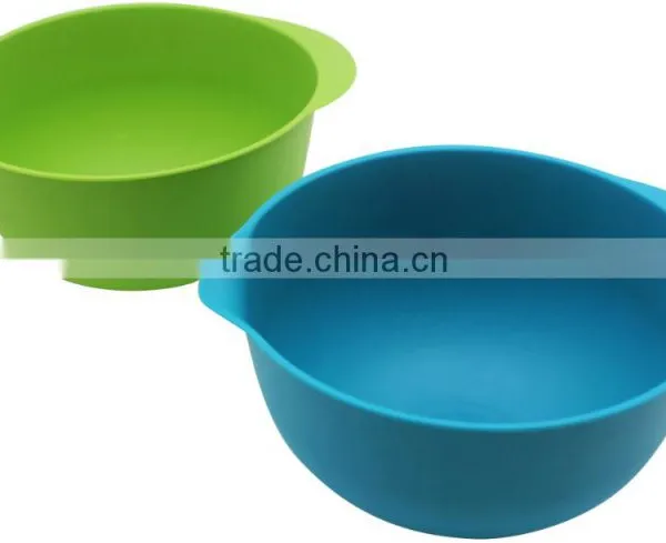 PLASTIC BOWL