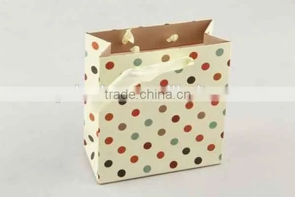 Shopping Paper Bag With Heart Pattern/Printed Foldable Gift Bag photo-3