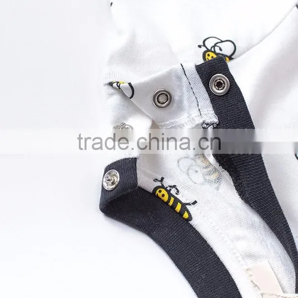 New Arrival Plain Cotton Bee Printed Boy Romper New Born Baby Clothes photo-6