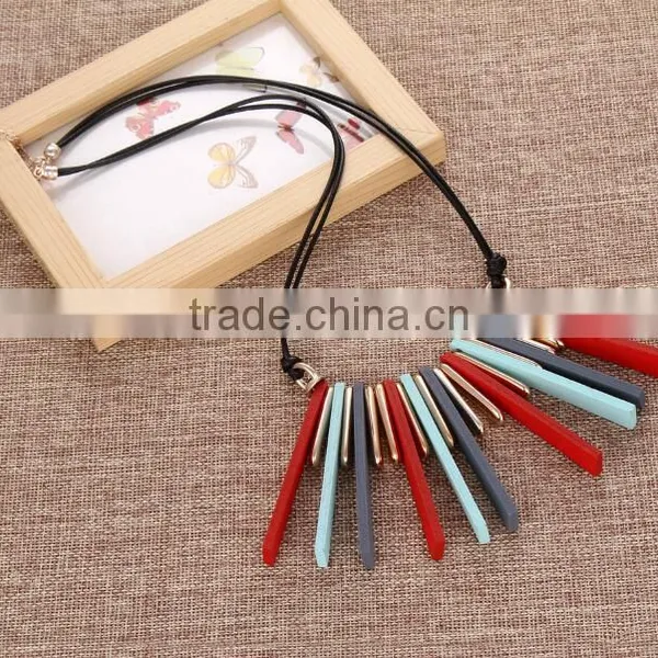 Zm34532a Wholesale Wooden Necklace Simple Classic Jewelry Statement Necklace photo-3